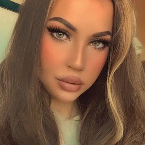 Meet your Posher, Parker